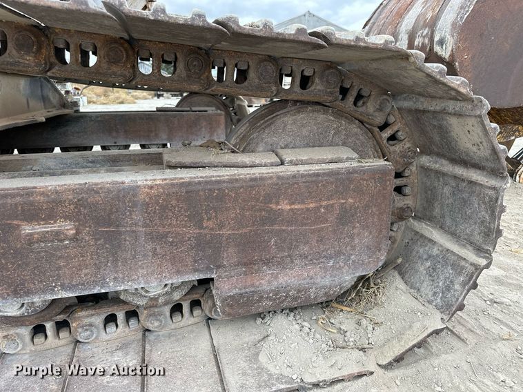 image for item OK9050 1984 Caterpillar 225  excavator