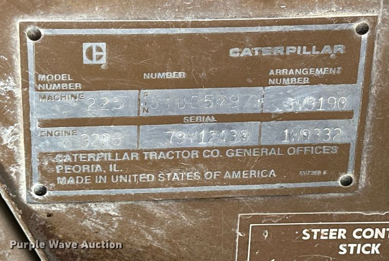 image for item OK9050 1984 Caterpillar 225  excavator