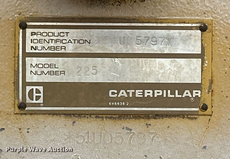 image for item OK9050 1984 Caterpillar 225  excavator