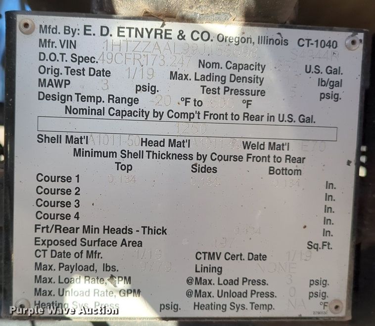 image for item OL9047 2009 International 7300  oil distributor truck