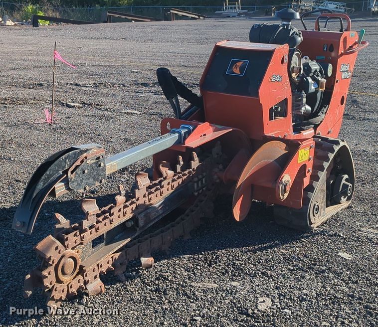 image for item OL9051 2019 Ditch Witch C24X  trencher