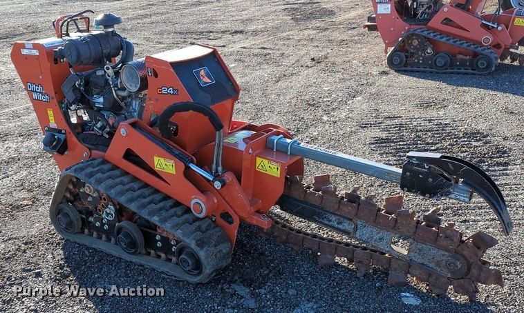 image for item OL9051 2019 Ditch Witch C24X  trencher