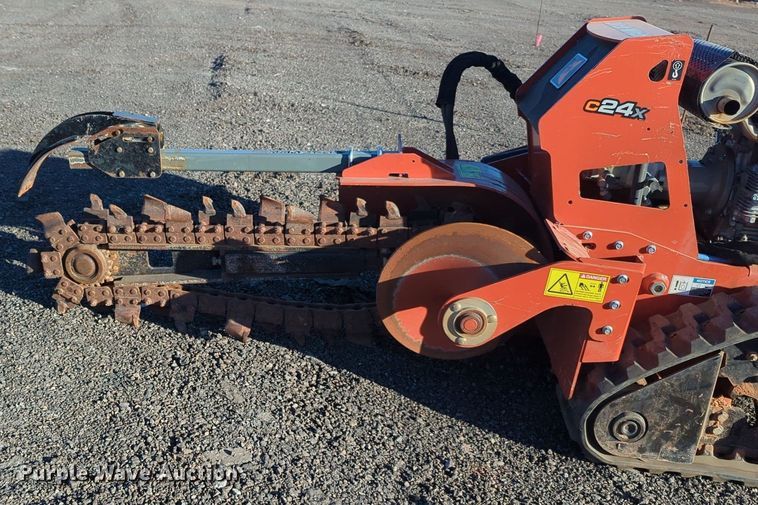 image for item OL9051 2019 Ditch Witch C24X  trencher