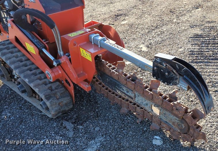 image for item OL9051 2019 Ditch Witch C24X  trencher