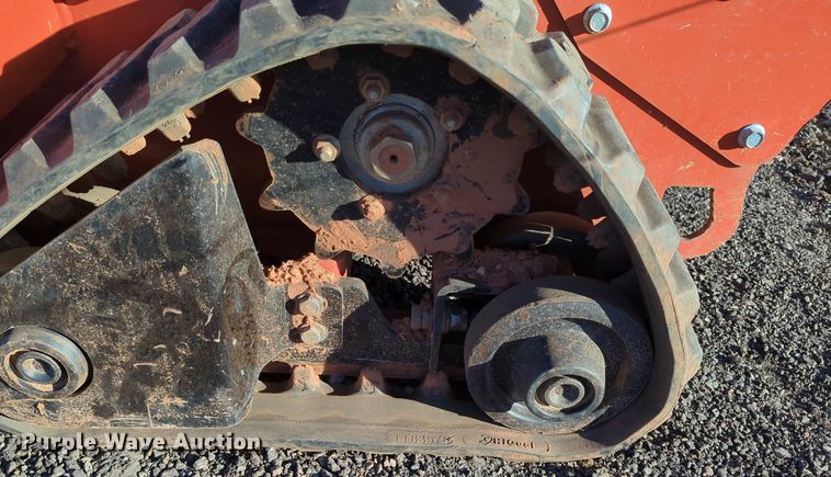 image for item OL9051 2019 Ditch Witch C24X  trencher