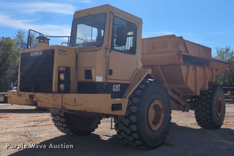 image for item OL9085 1990 Caterpillar D30D  haul truck