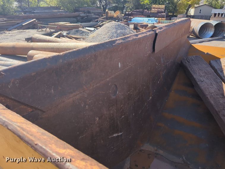 image for item OL9085 1990 Caterpillar D30D  haul truck