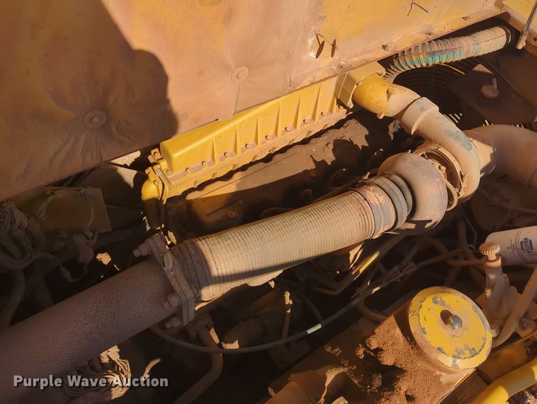 image for item OL9085 1990 Caterpillar D30D  haul truck