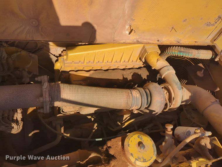 image for item OL9085 1990 Caterpillar D30D  haul truck