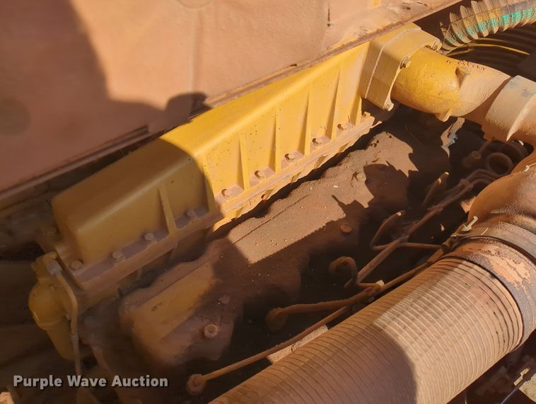 image for item OL9085 1990 Caterpillar D30D  haul truck