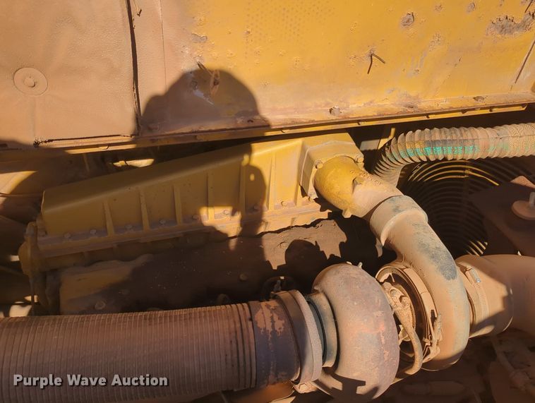 image for item OL9085 1990 Caterpillar D30D  haul truck