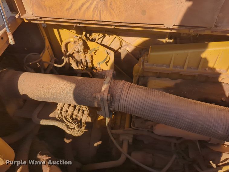 image for item OL9085 1990 Caterpillar D30D  haul truck