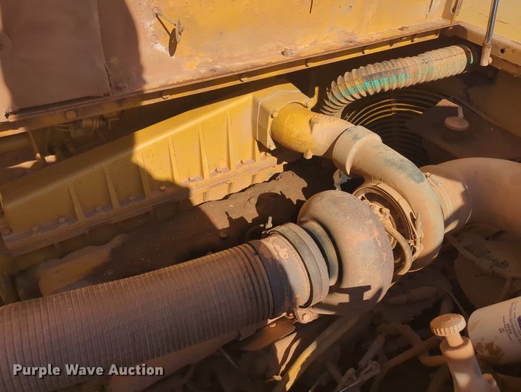 image for item OL9085 1990 Caterpillar D30D  haul truck