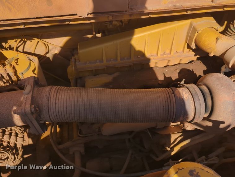 image for item OL9085 1990 Caterpillar D30D  haul truck