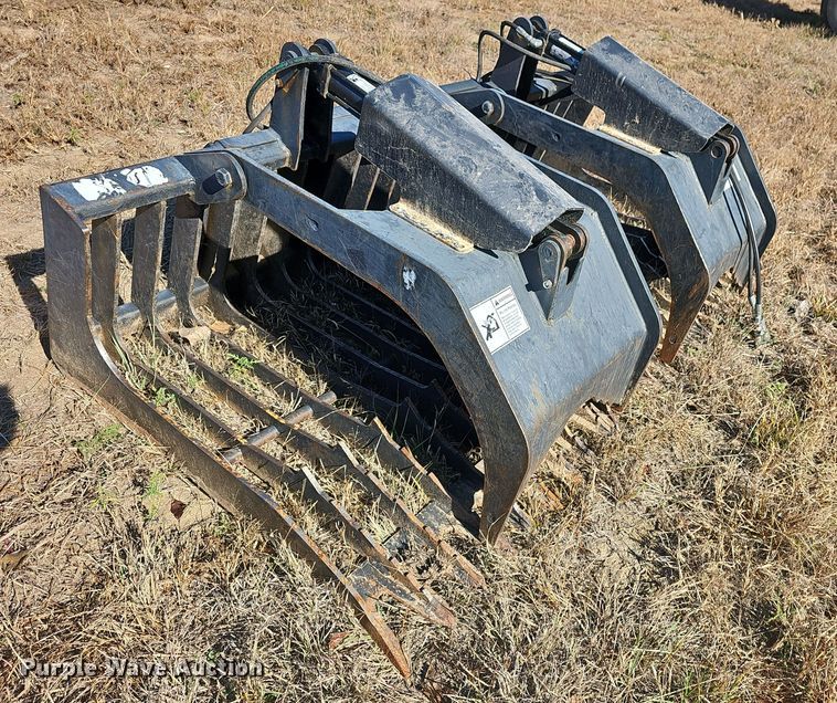 image for item OL9346 Skid steer rock grapple bucket