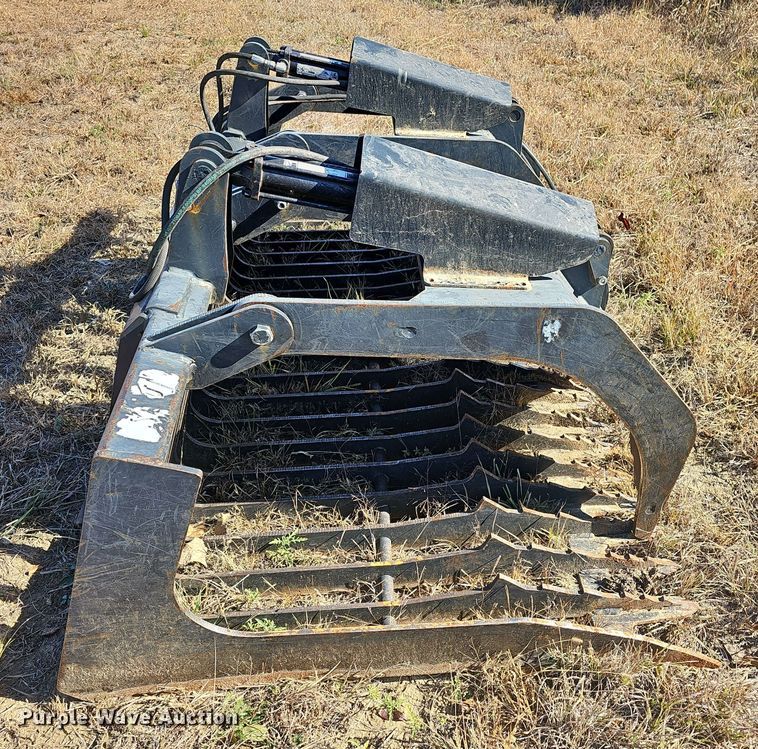 image for item OL9346 Skid steer rock grapple bucket