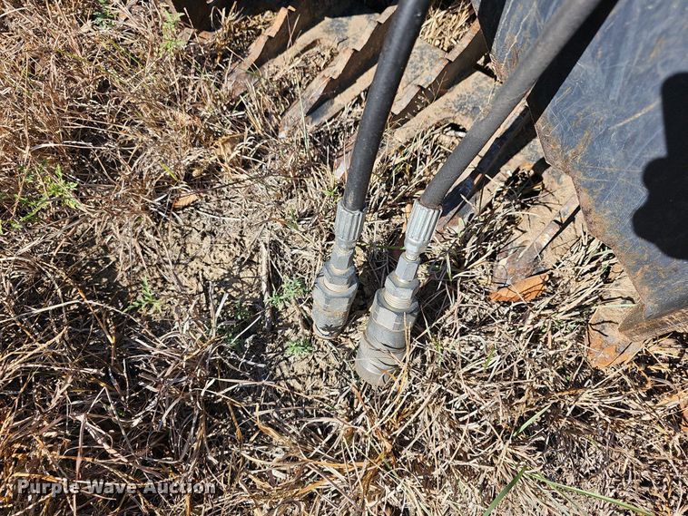 image for item OL9346 Skid steer rock grapple bucket