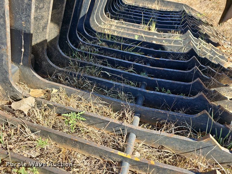 image for item OL9346 Skid steer rock grapple bucket