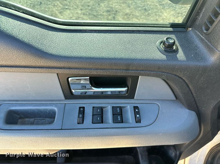 image for item DP3179 2013 Ford F150  SuperCrew pickup truck