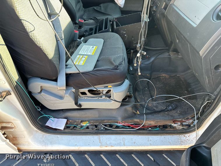 image for item DP3179 2013 Ford F150  SuperCrew pickup truck