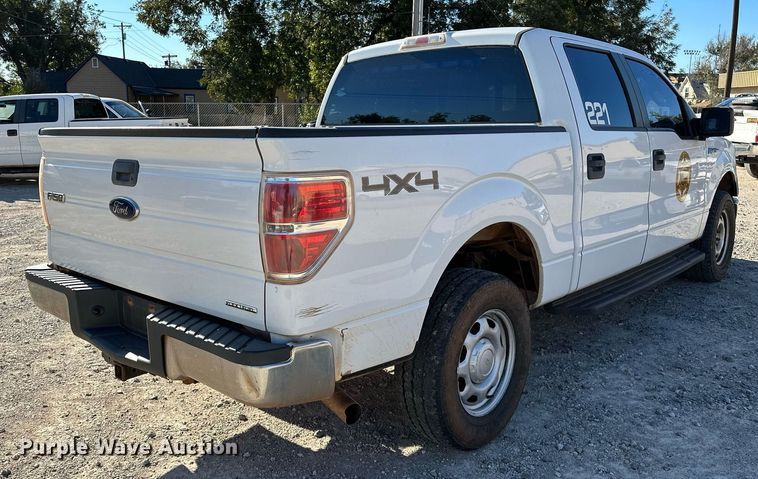 image for item DP3181 2013 Ford F150  SuperCrew pickup truck