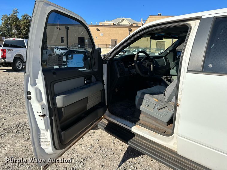 image for item DP3181 2013 Ford F150  SuperCrew pickup truck