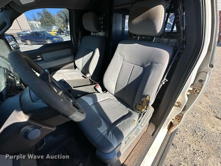 image for item DP3181 2013 Ford F150  SuperCrew pickup truck