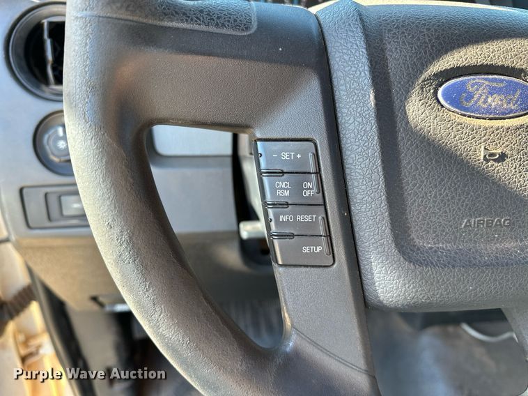 image for item DP3181 2013 Ford F150  SuperCrew pickup truck