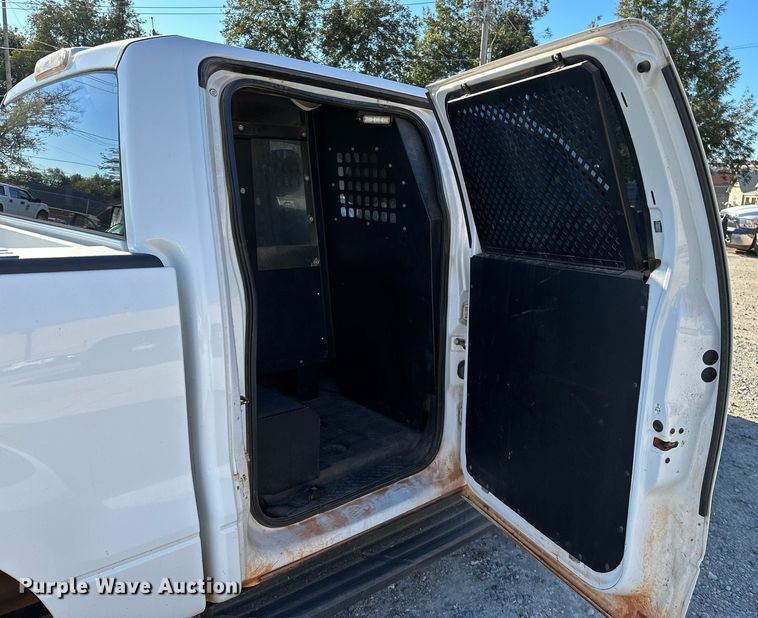 image for item DP3181 2013 Ford F150  SuperCrew pickup truck