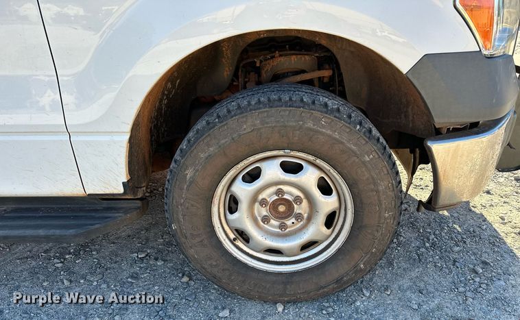 image for item DP3181 2013 Ford F150  SuperCrew pickup truck