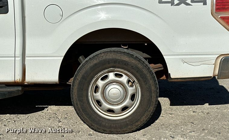 image for item DP3181 2013 Ford F150  SuperCrew pickup truck