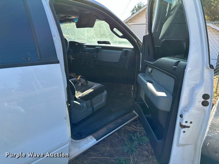 image for item DP3182 2011 Ford F150  SuperCrew pickup truck