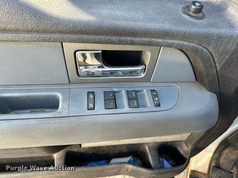 image for item DP3183 2011 Ford F150  SuperCrew pickup truck