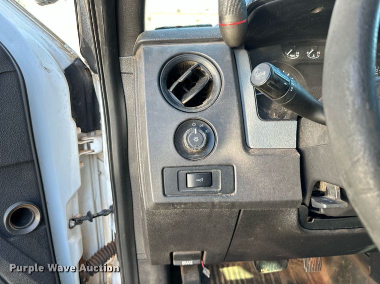 image for item DP3183 2011 Ford F150  SuperCrew pickup truck