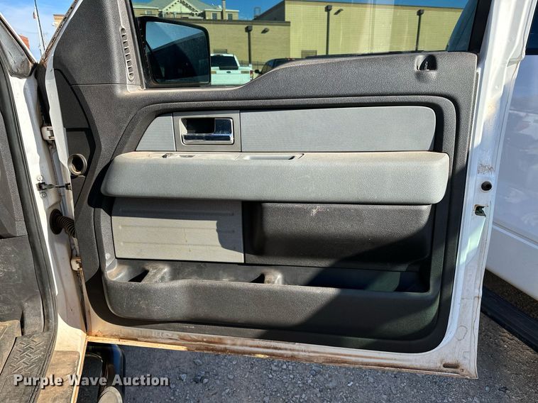 image for item DP3183 2011 Ford F150  SuperCrew pickup truck