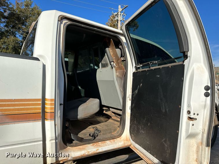 image for item DP3183 2011 Ford F150  SuperCrew pickup truck