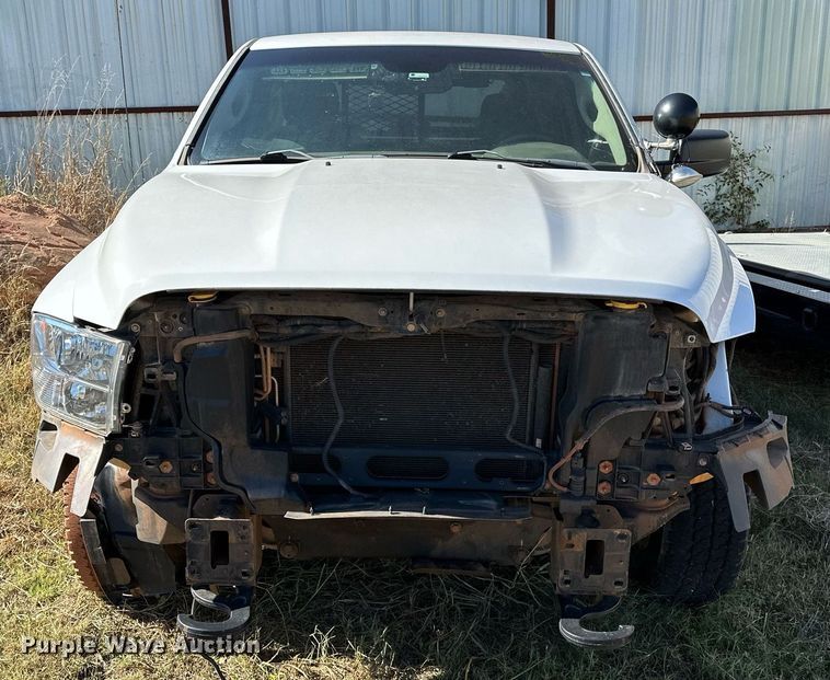 image for item DP3198 2014 Dodge Ram 1500  Crew Cab pickup truck