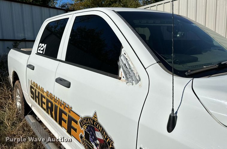 image for item DP3198 2014 Dodge Ram 1500  Crew Cab pickup truck