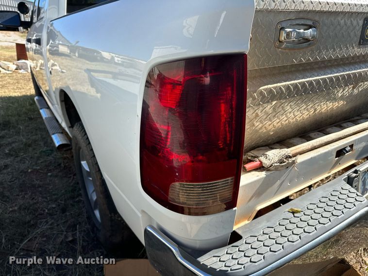 image for item DP3198 2014 Dodge Ram 1500  Crew Cab pickup truck