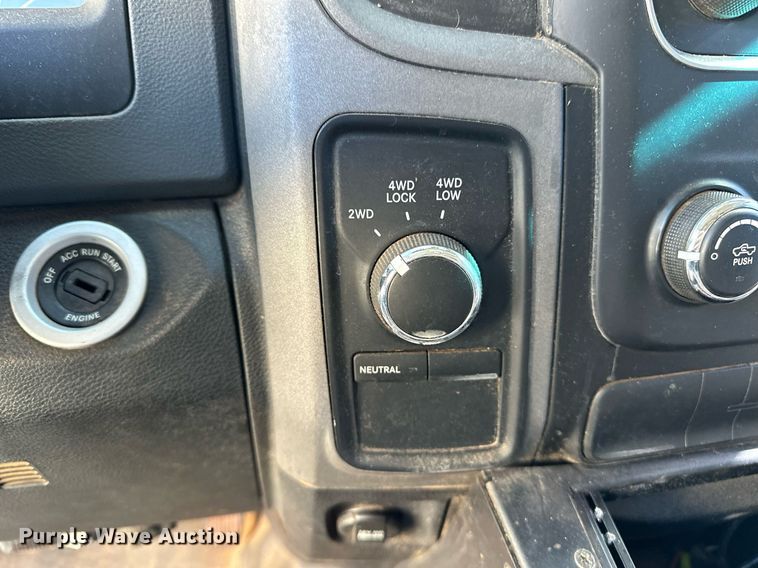 image for item DP3198 2014 Dodge Ram 1500  Crew Cab pickup truck