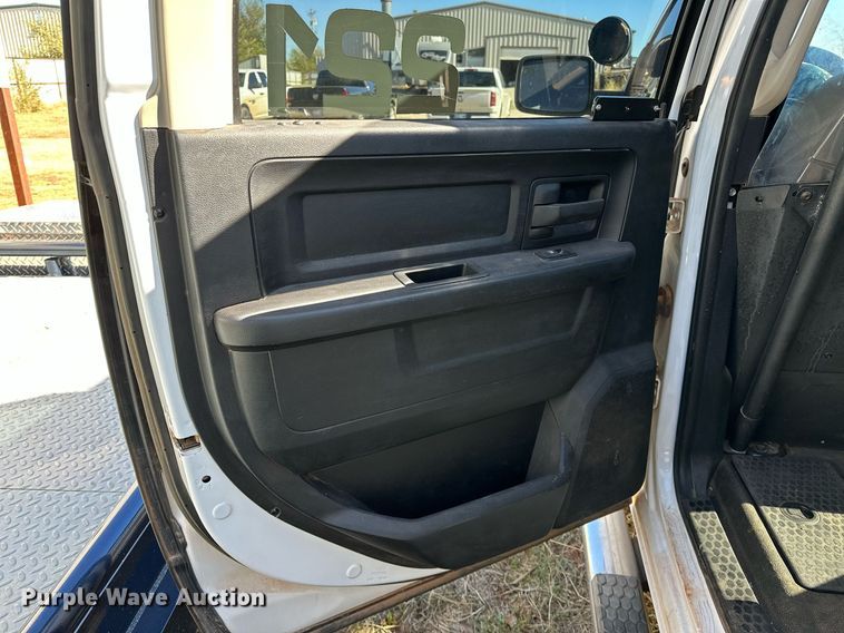 image for item DP3198 2014 Dodge Ram 1500  Crew Cab pickup truck