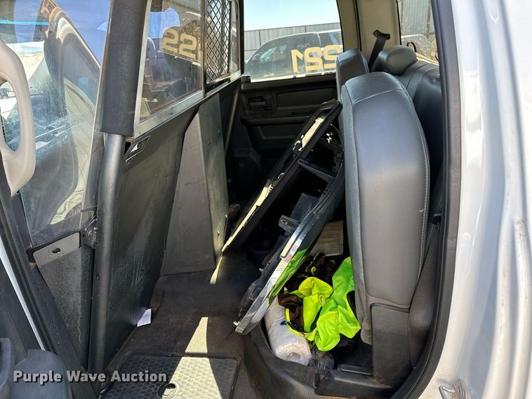 image for item DP3198 2014 Dodge Ram 1500  Crew Cab pickup truck