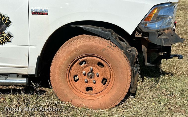 image for item DP3198 2014 Dodge Ram 1500  Crew Cab pickup truck