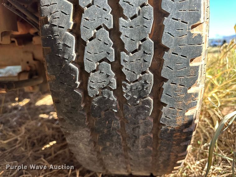 image for item DP3198 2014 Dodge Ram 1500  Crew Cab pickup truck