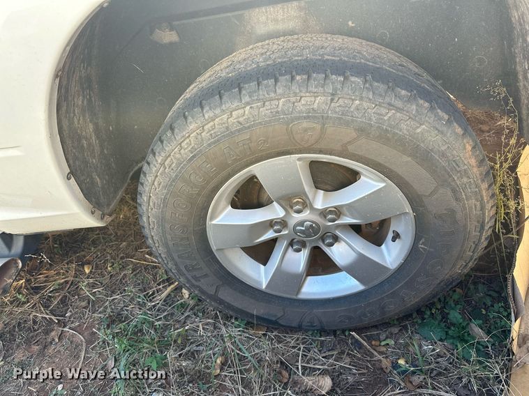 image for item DP3198 2014 Dodge Ram 1500  Crew Cab pickup truck