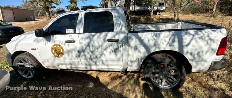 image for item DP3200 2014 Dodge Ram 1500  Crew Cab pickup truck