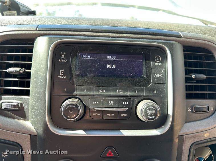 image for item DP3200 2014 Dodge Ram 1500  Crew Cab pickup truck