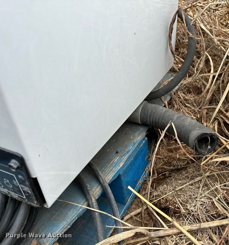 image for item DP3227 Miller EnPak A60HGE  generator