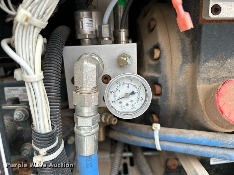 image for item DP3227 Miller EnPak A60HGE  generator