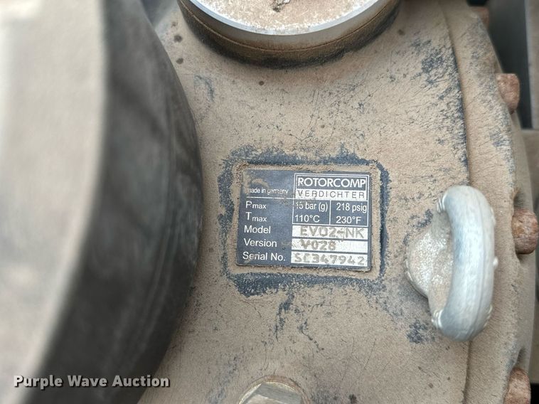 image for item DP3227 Miller EnPak A60HGE  generator